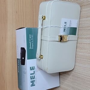 NEW IN BOX Jewel Mele Case Old Stock